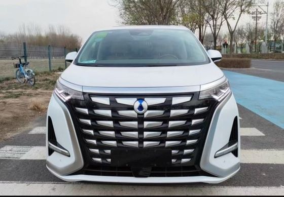 덴자 D9는 하이브리드 전기 차량 4 차륜 구동 MPV 1.5T 엔진 139HP 180 km/H에 플러그를 꽂습니다