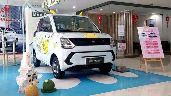 동풍 FENGON 소형 전기 자동차 3 문 4가 100 km/H 전기 SUV 자동차를 위치시킵니다