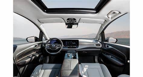 왼손 아이온 Ｖ 전기 자동차 500 킬로미터는 어른들 청소년을 위한 5대 인승 SUV 자동차를 정렬시킵니다