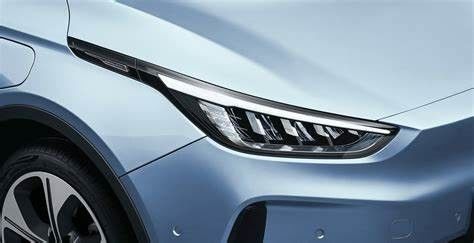 결합구조 Ｃ 소형 전기 자동차 EV 550 킬로미터 범위 전방 차륜 구동 150 킬로미터 / Ｈ