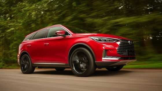 635 킬로미터 고성능 전기 자동차