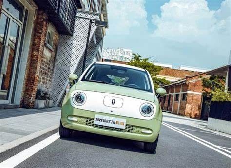 여자를 위한 351KM 전기 작은 EV 자동차 오일러 검은 고양이 뉴 에너지 비히스 102 킬로미터 / Ｈ