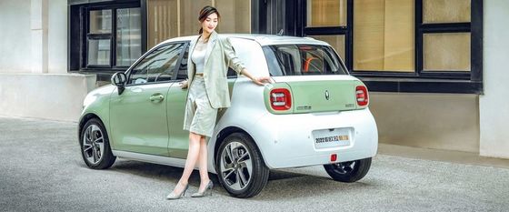 여자를 위한 351KM 전기 작은 EV 자동차 오일러 검은 고양이 뉴 에너지 비히스 102 킬로미터 / Ｈ