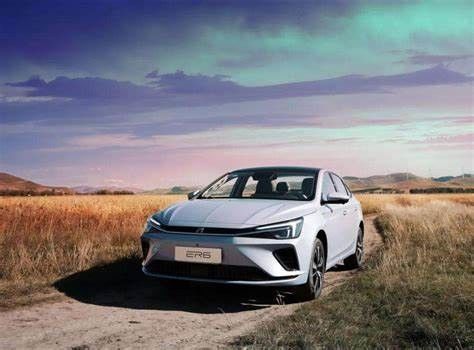 페이프안은 ER6 원거리 EV 자동차 FWD 4 바퀴 자동고속 SUV를 경탄합니다