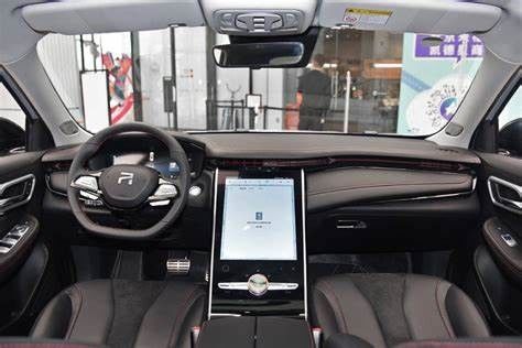 페이프안은 ER6 원거리 EV 자동차 FWD 4 바퀴 자동고속 SUV를 경탄합니다