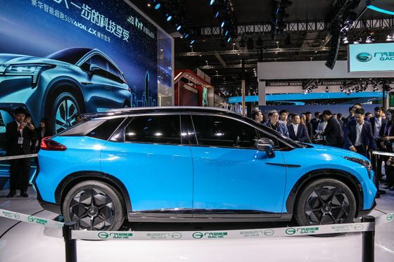 110 km/H GAC 아이온 전기 자동차 5 문 5 인승 세단형 승용차 리튬 이온 전지