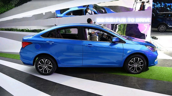 체리 아리초 Ｅ 순수한 전기 자동차 신속충전 SUV 자동차 5 인승 4 문 401 킬로미터 범위