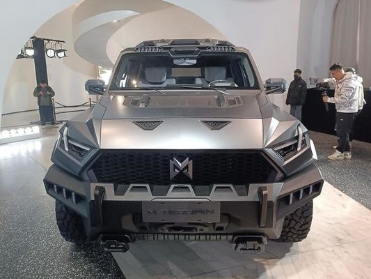 대용량 EV 자동차 둥펑 멘시 M-히로 917 EV 생산 시작 1000 HP 505 Km 범위 하에 후드