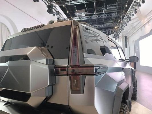 대용량 EV 자동차 둥펑 멘시 M-히로 917 EV 생산 시작 1000 HP 505 Km 범위 하에 후드