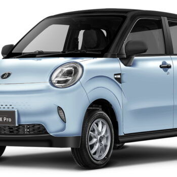 린바오 박스 EV 신차에서 훌륭한 인테리어, 풍부한 구성과 패션 디자인