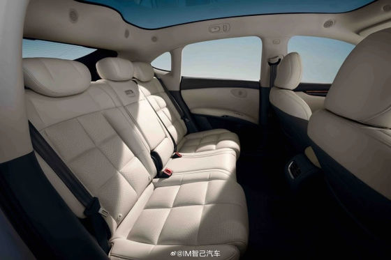 지지 LS6 최대 전력 575kW 최고 속도 252kmph 전기 스포츠 차량