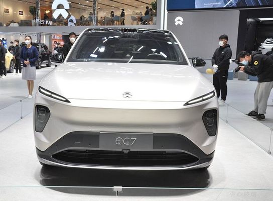 SUV At NIO EC7 75kWh 전기 자동차 480kW를 공급하는 모터