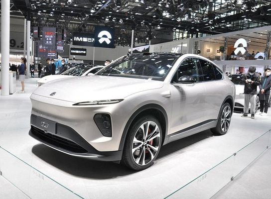 SUV At NIO EC7 75kWh 전기 자동차 480kW를 공급하는 모터