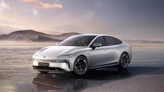 둥펑 Eπ 007 1200km 범위와 시저 문 최대 속도 165km/h 5문