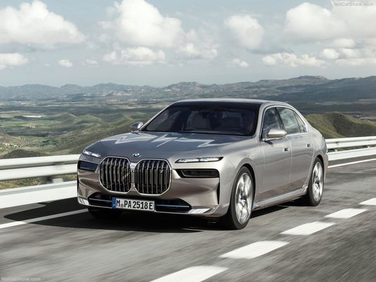 새로운 에너지 차량 BMW i7 2023 xDrive60L 고급 스포츠 자동차 좌석 성인 전기 차량