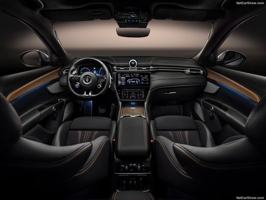 순수 전기 신 에너지 자동차 450 범위와 최고 속도 325km/h Maserati Gran Turismo Folgore에서