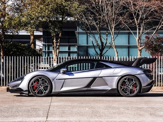 BYD 양광 U9 최고급 스포츠카 300km/h 순수 전기 1306마력