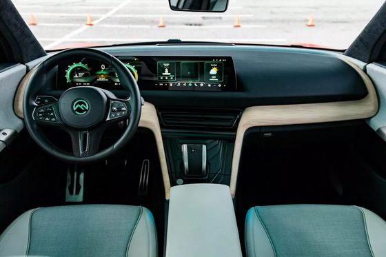 2024 Mullen GT 순수 전기 스포츠카 380km 범위 4.2s 0-100km/h 가속