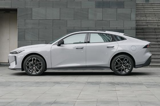 2024 춘건 UNI V 플러그인 하이브리드 전기 자동차