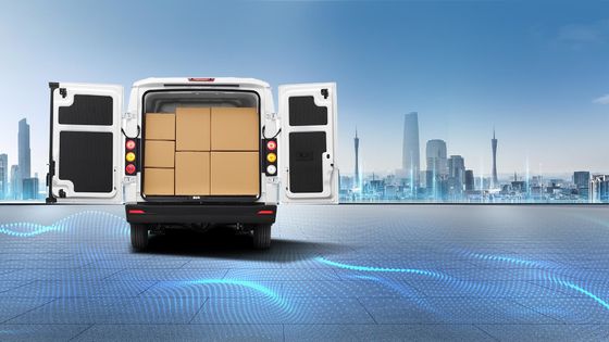 슈퍼 로딩 용량 6m3 부피 220N.m 토크 RWD 모델 Farizon Xingxiang V NEW 에너지 트럭