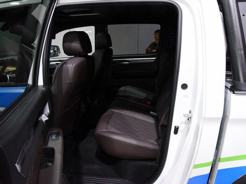 JAC T9 HUNTER EV 전동 픽업 차기, 전기 모터 드라이브 트레인 및 CLTC 범위 310 마일 (500 Km) 이상