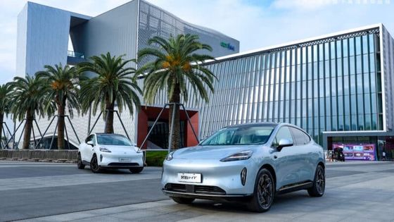 2023 GAC 아이온의 하이퍼 HT 패스트백 SUVRWD 배터리 교환 버전