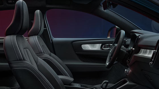 새로운 EV 5도어/5석 SUV 크로스오버 볼보 C40 0.5h 충전 시간 W 670km 장거리 그리고 4.7초 0-100km/h 가속