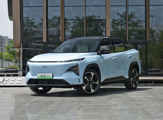 2024 지일리 갤럭시 L7 1.5T 범위 115KM PHEV 하이브리드 전기 차량에 새로운 에너지 플러그 컴팩트 가족 SUV 전기 자동차