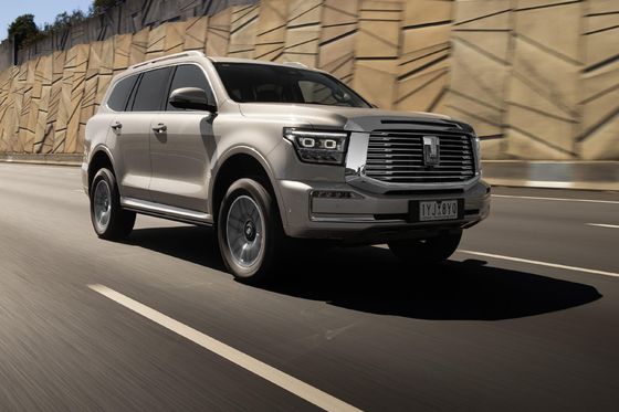 새로운 에너지 자동차 2023 TANK 500 PHEV AWD 드라이브 트레인 최고 속도 180km/h 6.9sec 0-100 가속