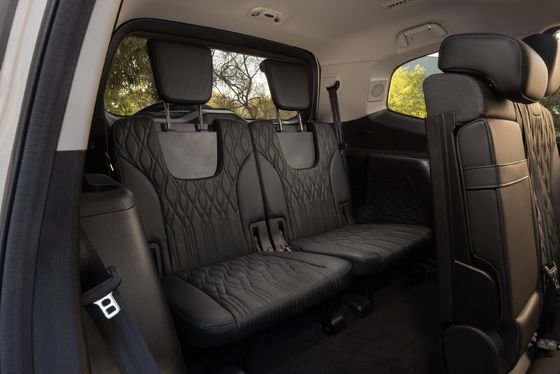 새로운 에너지 자동차 2023 TANK 500 PHEV AWD 드라이브 트레인 최고 속도 180km/h 6.9sec 0-100 가속