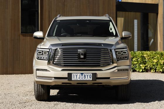 새로운 에너지 자동차 2023 TANK 500 PHEV AWD 드라이브 트레인 최고 속도 180km/h 6.9sec 0-100 가속