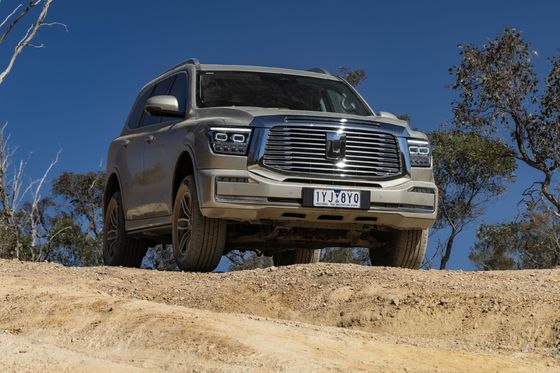 새로운 에너지 자동차 2023 TANK 500 PHEV AWD 드라이브 트레인 최고 속도 180km/h 6.9sec 0-100 가속