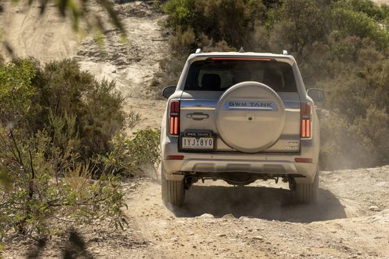 새로운 에너지 자동차 2023 TANK 500 PHEV AWD 드라이브 트레인 최고 속도 180km/h 6.9sec 0-100 가속