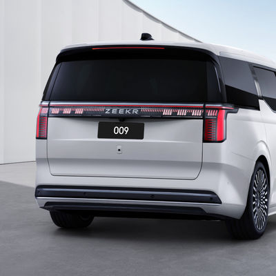 지크 009 순수 전기 럭셔리 MPV MPVS 140kwh 배터리 822km CLTC 범위 0-100km/h 4.5초에