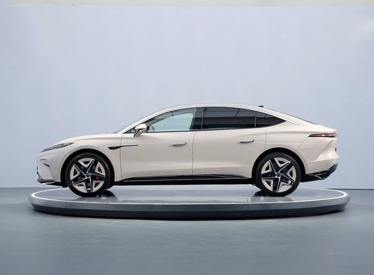 순수 전기 차량 Feifan F7는 배터리 충전 및 평생을 무료로 교환 할 수 있습니다. 500km RWD 드라이브 트레인 전기 자동차