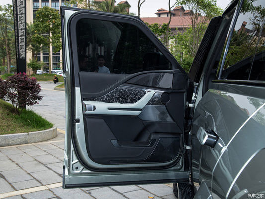 전판매 2024 베이징 오토쇼 BYD 양광 U8 2024 럭셔리 오프로드 차량 1197hp 4모터 4wd 전기 자동차 Byd U8 하이브리드