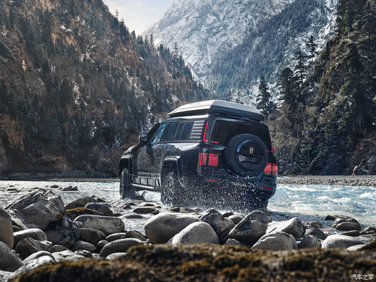 전판매 2024 베이징 오토쇼 BYD 양광 U8 2024 럭셔리 오프로드 차량 1197hp 4모터 4wd 전기 자동차 Byd U8 하이브리드