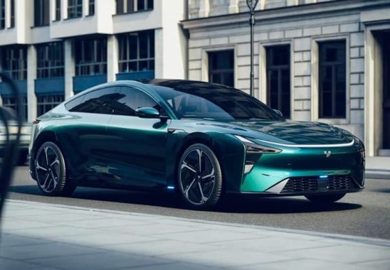 가장 뜨거운 베이징 자동차 쇼 Jiyue07 200kw 모터 파워 27w;.S 순수 전기 자동차 최고 속도 200km / h