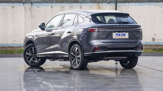 가장 새로운 Saic Roewe D5X DMH PHEV 1.5 리터 터보 엔진과 110kw/235N.m의 전력을 가진 단일 전기 모터