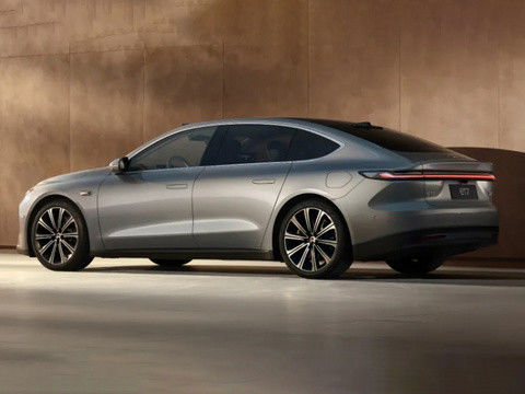 새로운 에너지 차량 2024 Nio ET7 웨일라이 전기 차량 75kwh 200km/h 고속 자동차