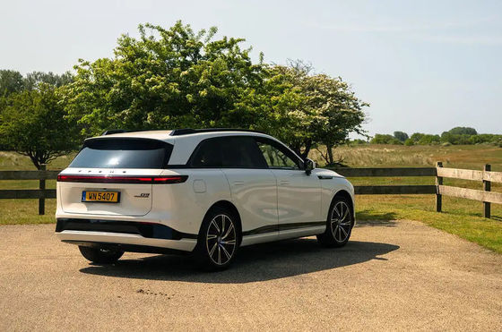 새로운 프리미엄 전기 SUV -Xpeng G9 2024 570km pro 230 엔진 전력 430N.m 토크 6.4sec 0-100km/h 가속