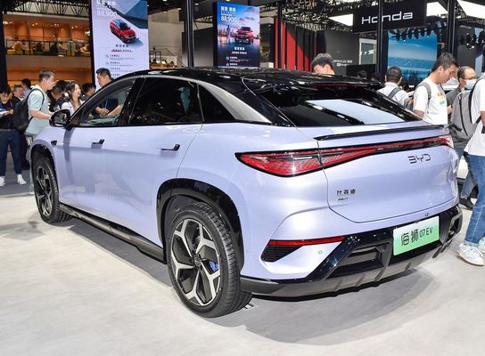 새로운 PURE 전기 차량 BYD Sea lion 07 BYD e 플랫폼 3.0 EV 구조 210km/h 최고 속도& 231P.s 모터 전력