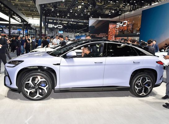 새로운 PURE 전기 차량 BYD Sea lion 07 BYD e 플랫폼 3.0 EV 구조 210km/h 최고 속도& 231P.s 모터 전력