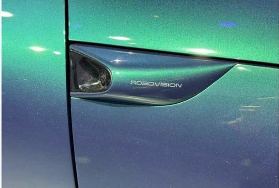 사전 판매 지일리&바이두 공동 브랜드 Jiyue07 순수 전기 차량 200kw/271P.s 모터 파워 2WD 드라이브 트레인 4도어/5석