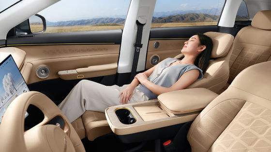 최신 EV 자동차 REEV EXEED ET 200 플러스 최고 전력 195kw & 324N.m 토크 7.8sec 0-100km/h 가속 전기 차량