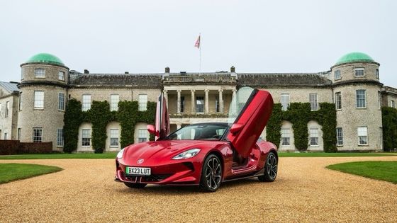 MG 사이버스터 트로피 전동 스포츠카 건전한 335bhp와 350파운드 Ft 토크, 77kwh 배터리 아래 336 마일 범위