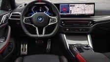 순수 전기차 고성능 450km 범위 BMW i4 가속 0-100km/h 3.9s 225km/h 최고 속도 400kw 전력