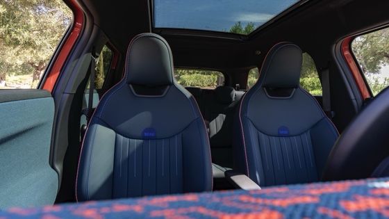 전신 전동 MINI Aceman SE 54.2kwh 배터리 215hp & 330N.m 엔진 7.1s 0-100km/h의 가속