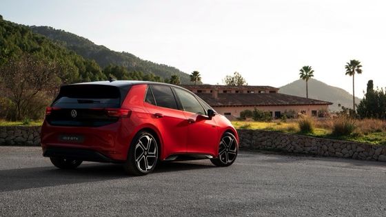 신기술 차량 폭스바겐 ID 3GTX WLTP 600km210kw ((286P.s) 모터 파워 6.0초 가속 0-100km/h