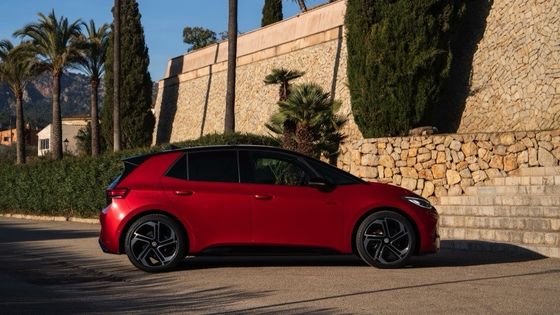 신기술 차량 폭스바겐 ID 3GTX WLTP 600km210kw ((286P.s) 모터 파워 6.0초 가속 0-100km/h